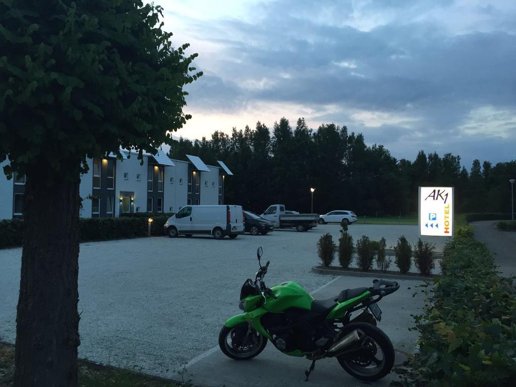 Ak 1 Hotel Ducherow Exterior foto